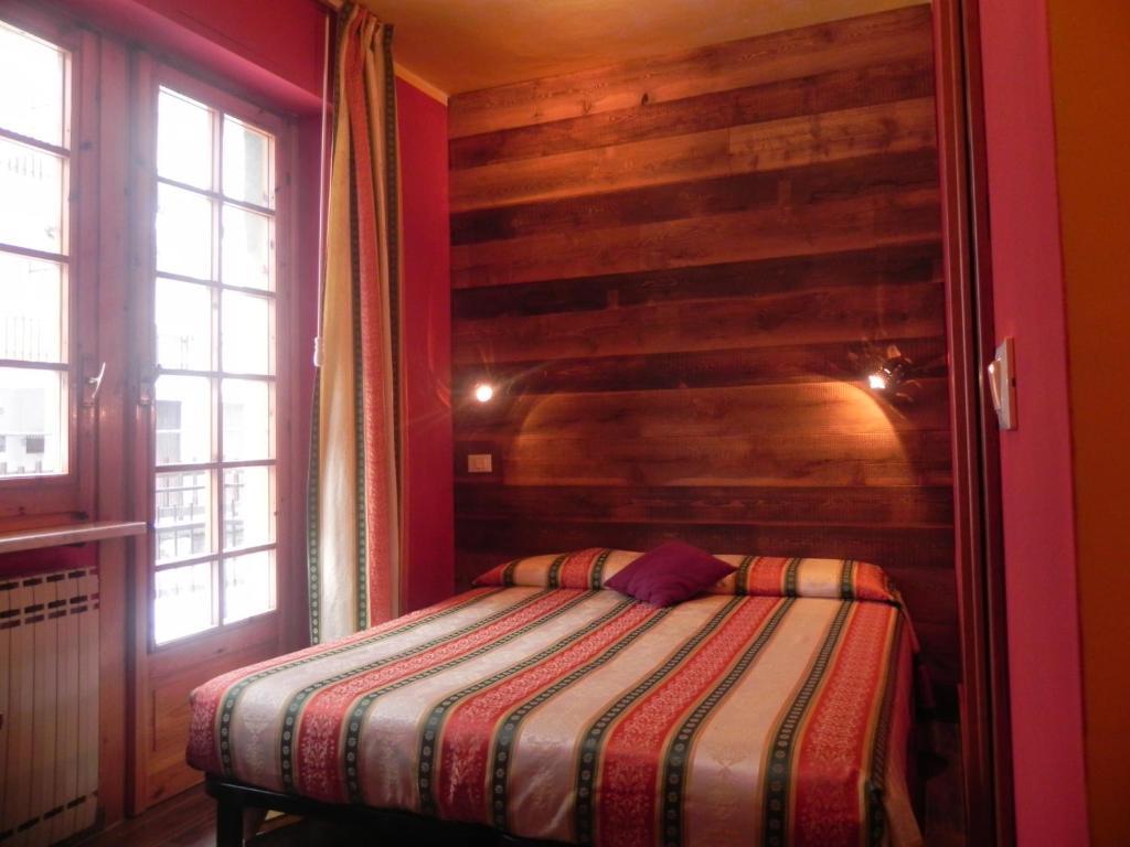 Hotel Trois Etoiles เอนตรักเกว ห้อง รูปภาพ