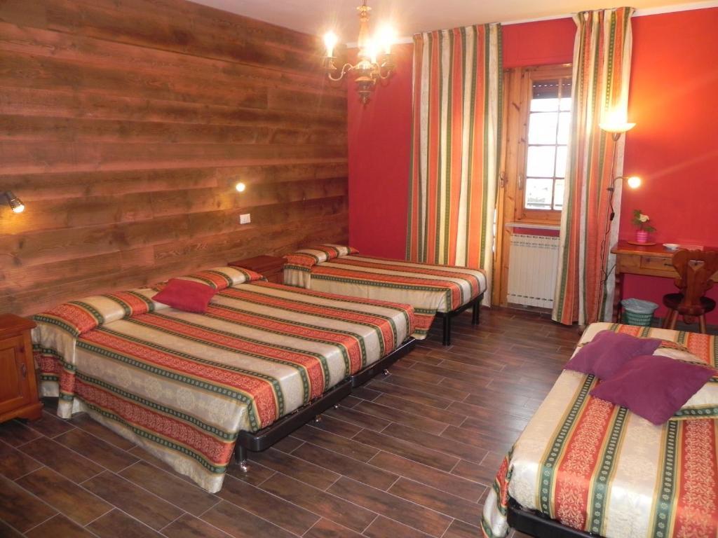 Hotel Trois Etoiles เอนตรักเกว ห้อง รูปภาพ